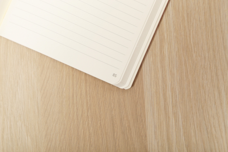 79346C Clairefontaine "My Essential" Paginated Notebook - Detail