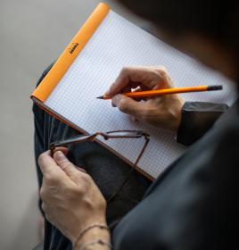 18200C_Classic Stapled Notepads_lifestyle