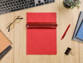 77038C Red Leather Pencil Case Ambient 2