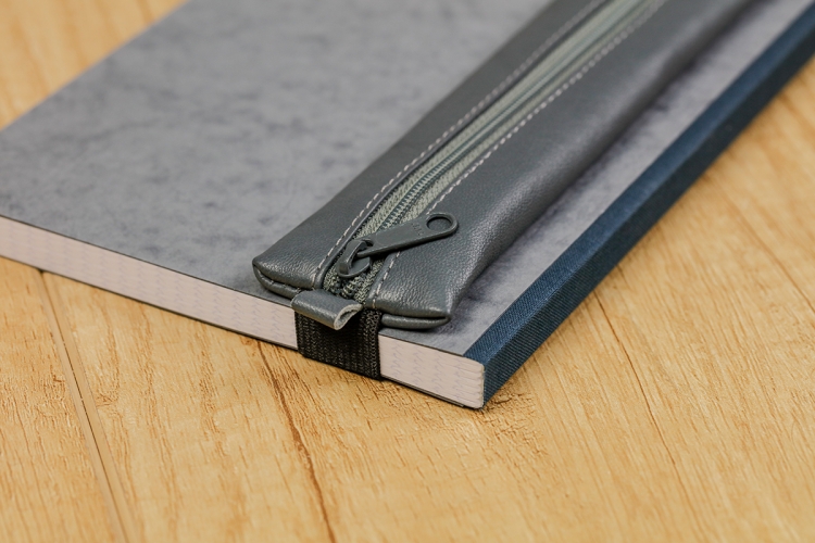 77040C Grey Leather Pencil Case Detail