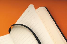 118609C_Hardcover black Ribbon Marker_detail