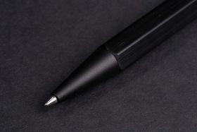 9389 Rhodia Rollerball Pen 5" Black (ambiance)